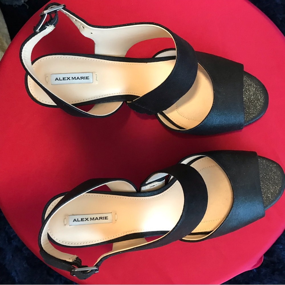Alex Marie Black Slingback Sandals with Textured Fabric and Very Comfortable. - Picture 2 of 12